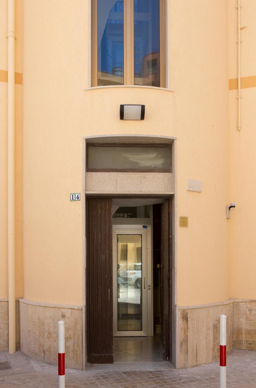 B&B Piazza Vittorio Trapani Extérieur photo