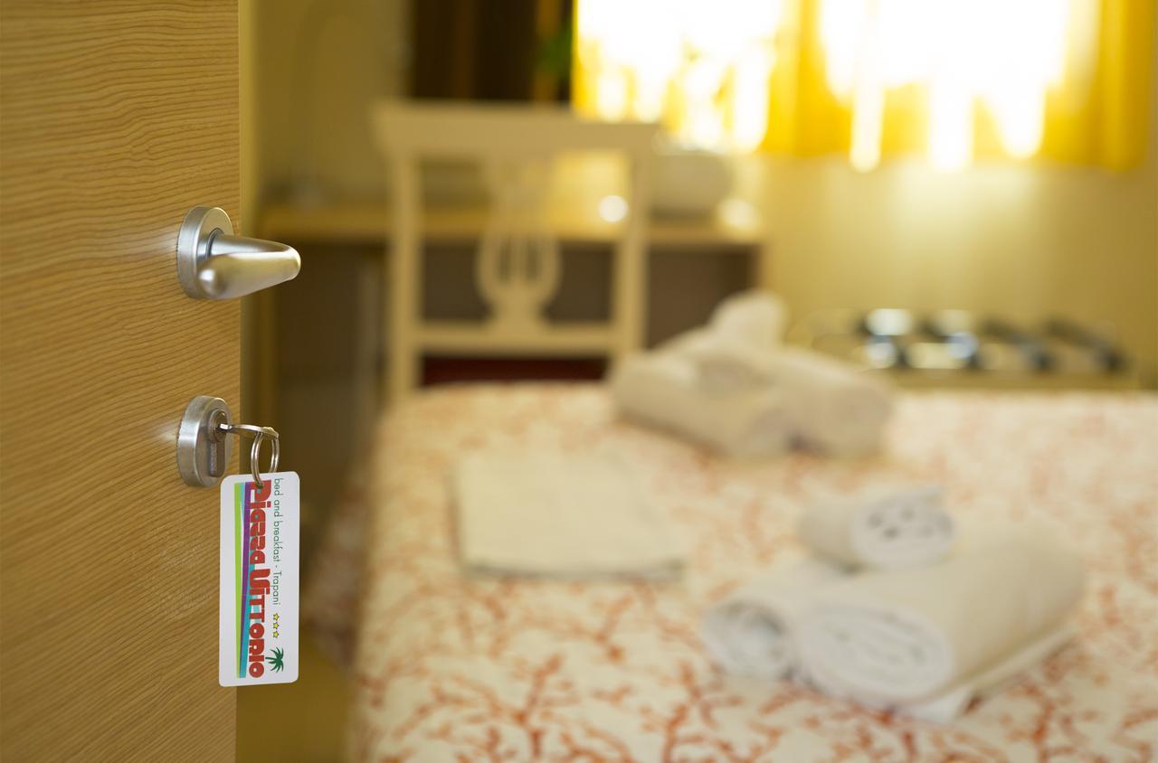 B&B Piazza Vittorio Trapani Extérieur photo