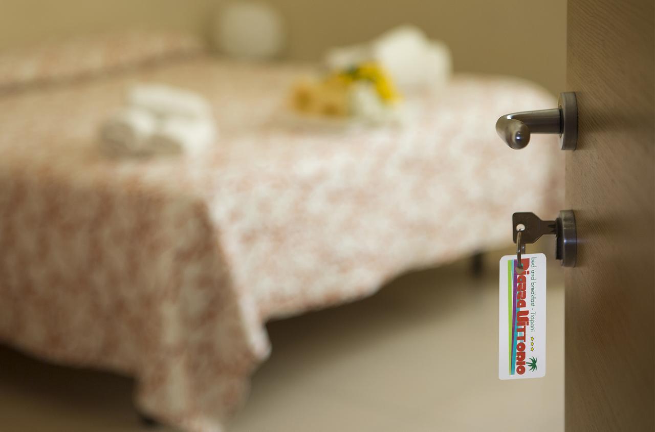 B&B Piazza Vittorio Trapani Extérieur photo
